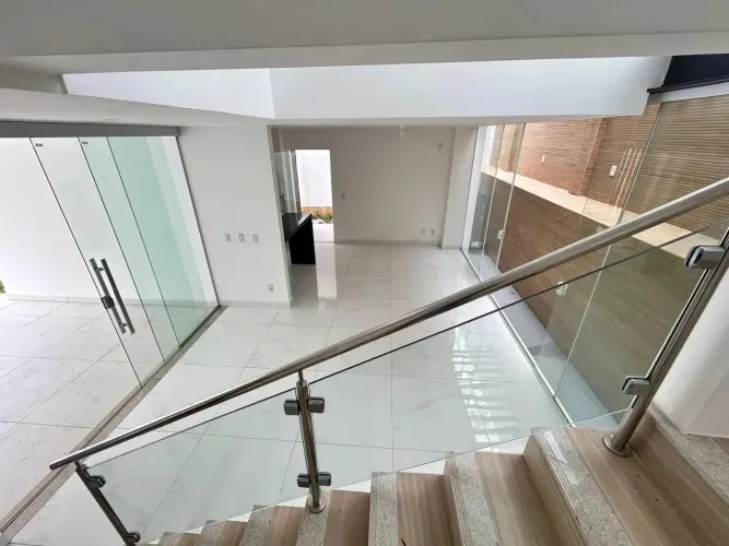 Imóvel para venda possui 199 metros quadrados com 4 quartos em Vinhais - São Luís - MA