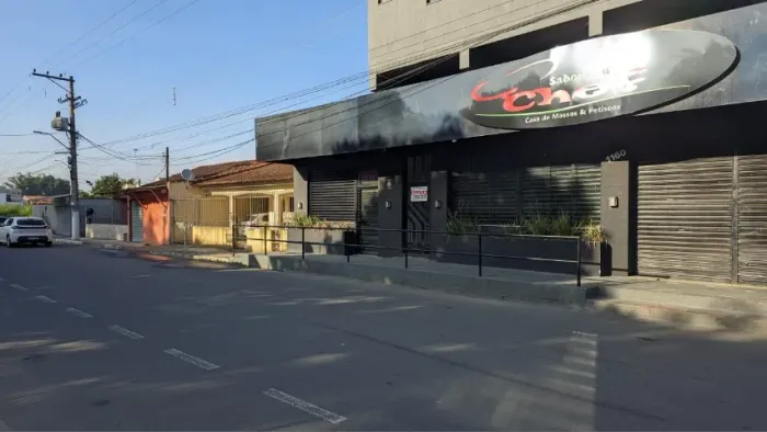 Sobreloja no bairro Califórnia da Barra