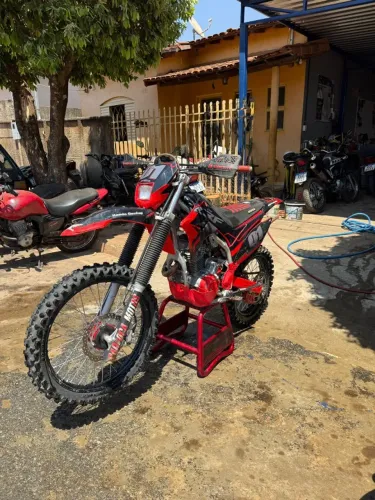 HONDA CRF250F 2025