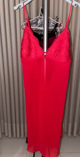 Camisola Babydoll Vermelha com Renda 