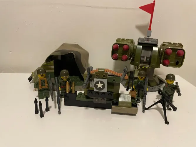 Lego kit Blocos de Montar - Exército com Mísseis e Soldados