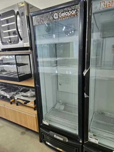 expositora de bebidas 410L gelopar a pronta entrega 