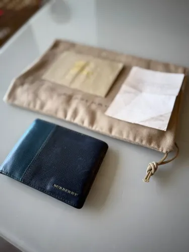 Carteira Burberry Masculina de Couro Azul