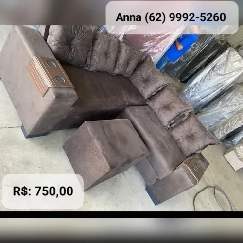 Sofá de canto com Puff?///