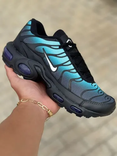Nike Air Max Plus TN - Azul e Preto