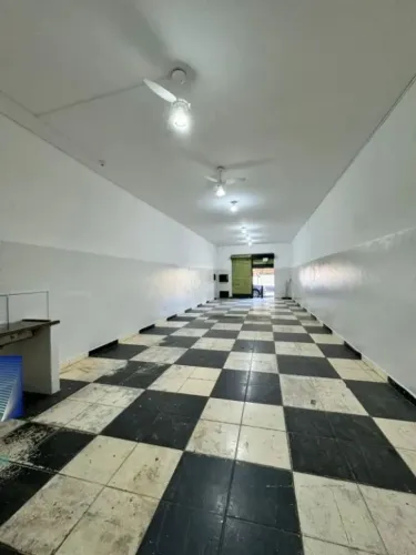 Salão Comercial para locação, 120m² - Quintino Facci I