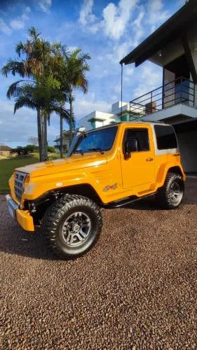 Troller T-4 4X4 3.0 TB Int. Cap. Rígida Diesel 2012