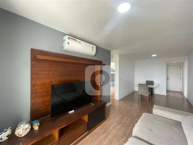 Apartamento Mobiliado Porteira fechado 2 Quartos 77m2 Barra da Tijuca
