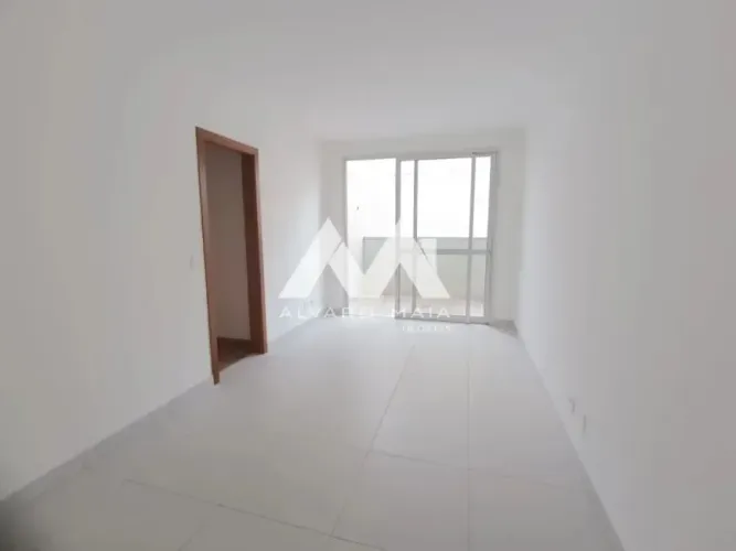 Apartamento 02 quartos para locação no Gutierrez