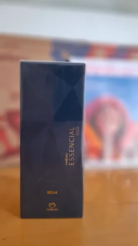 Natura perfume essencial oud feminino 