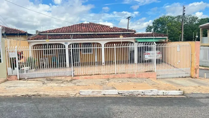 CASA ESQUINA - CIDADE VERDE CUIABA