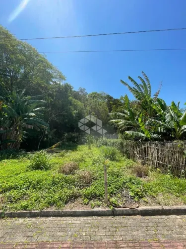 Terreno a venda em Morrinhos Bombinhas SC