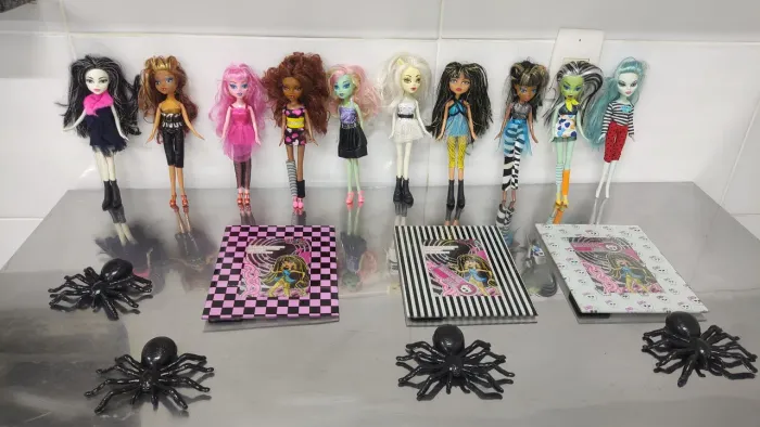 Bonecas Monster High