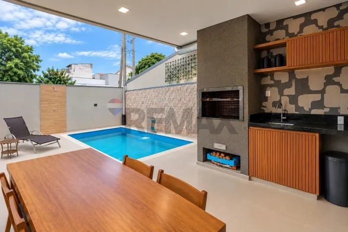 Casa à venda no Residencial Villa Amato | mobiliada com 261 m² | 4 quartos e 4 vagas | R$