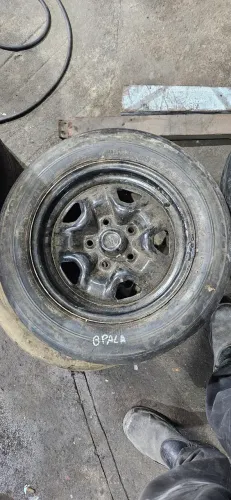 Roda opala com pneu 14 veicular