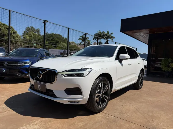 Volvo XC 60 T-5 Momentum 2.0 254cv AWD 5P 2020