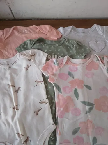 Body carters (roupa bebê)