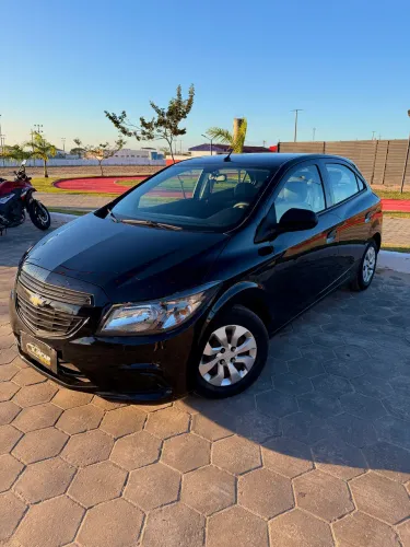 Chevrolet Onix JOY Hatch 1.0 8V Flex Mec. 4P 2019