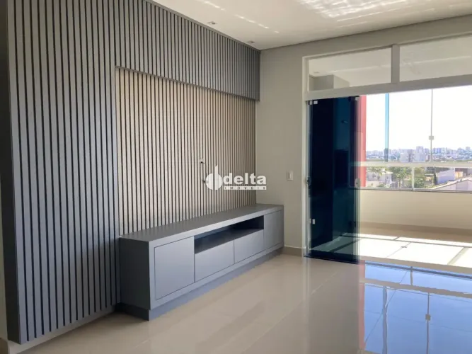 Apartamento com 3 quartos sendo 3 suítes disponível para locação no bairro Granada em Uber