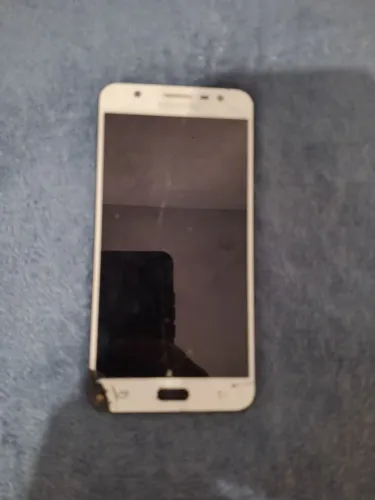 Celular para retirada de peças