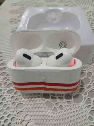Fone de Ouvido Sem Fio + Case de Carregamento (Branco)