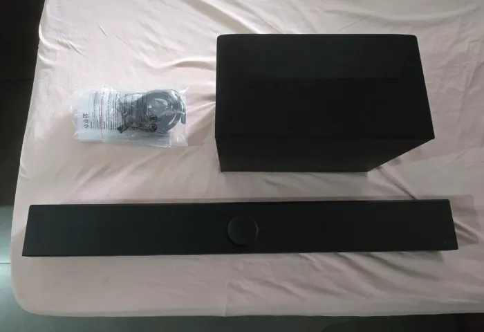 Soundbar LG S70TY Dolby Atmos 3.1.1 400W RMS