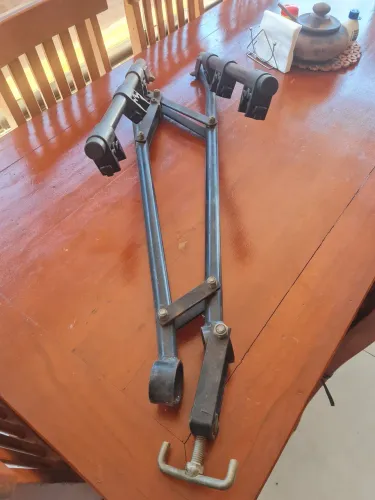 Suporte para até 3 bicicletas para Carro.