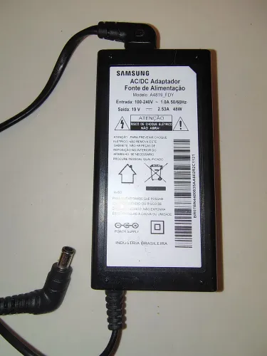 fonte notebook Samsung 19v