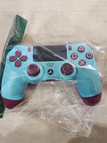 Controle de ps4 berry blue primeira linha 