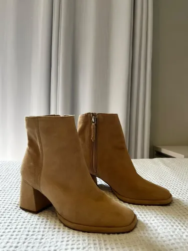 Bota Schutz