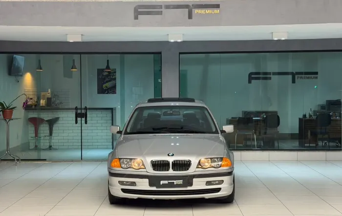 BMW 323I 2.5 24V 1999
