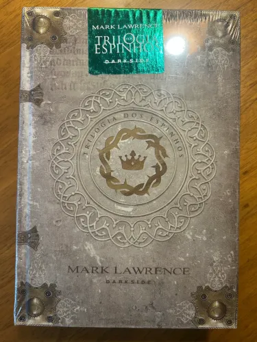 Trilogia dos Espinhos ? Dark Age Edition - Mark Lawrence