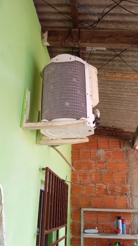 Vendo esse ar funcionando perfeitamente de 9000 BTU