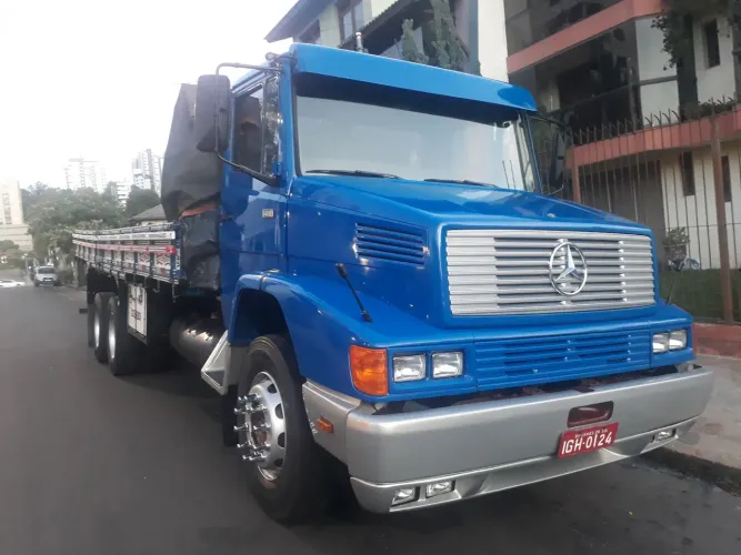 VENDO MB L1418 ANO 90