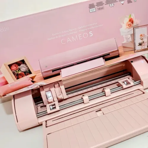 Máquina de Corte Silhouette Cameo 5 Plus