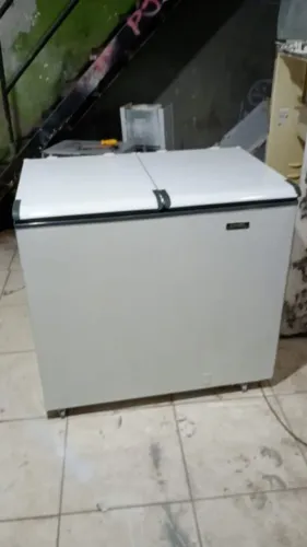 Freezer esmaltec 