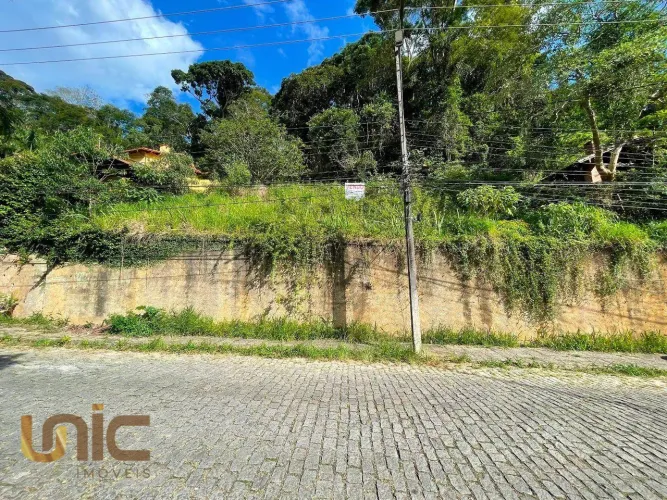 Terreno à venda, 1536 m² por R$ 390.000,00 - Quinta da Barra - Teresópolis/RJ