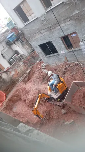 Construído casa com profissionais qualificados e especializados