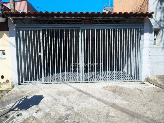 Casa com 03 Quartos, sendo 01 Suíte à venda e para locação no bairro Jardim Morada do Sol