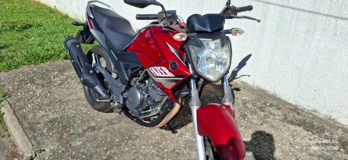 Yamaha Fazer 250