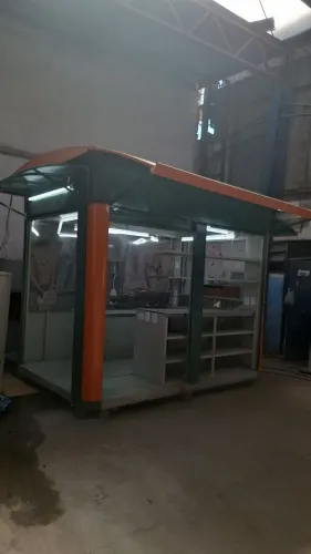 Quiosque Comércio Aço 4 portas 3mx2mx3m