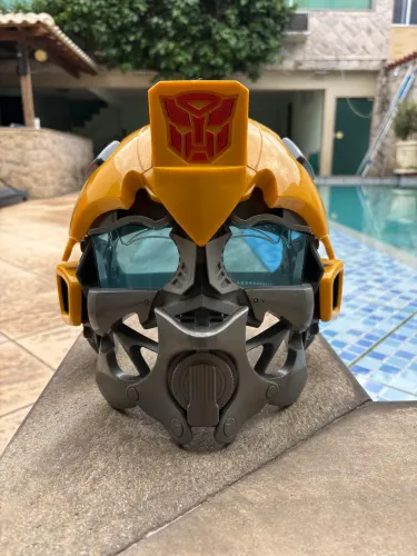 Máscara Capacete Bumblebee Transformers Hasbro 2008 - Som e Voz Funcionando