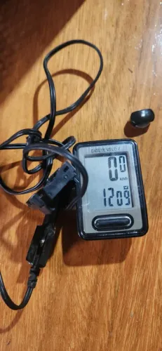 Ciclocomputador Cateye Velo 7