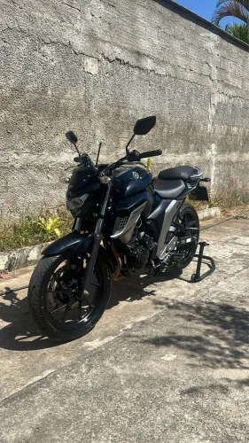 FZ25 2021/21 - 29.000 KM