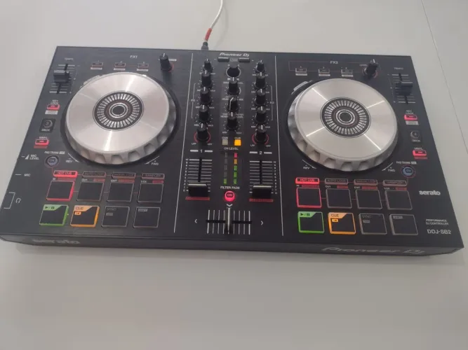 Controladora DJ Pioneer DDJ- SB2