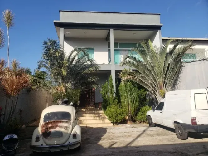 CASA DO ALTO PADRÃO NO BAIRRO TREVO