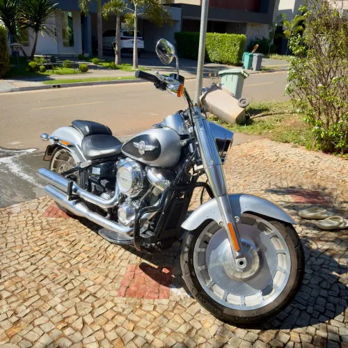 Harley-Davidson Fat Boy 107 2020 | Apenas 5.300 km | Impecável