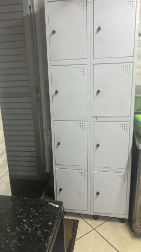 Armário Panini com 08 Portas