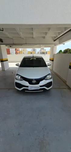 Toyota Etios X Plus Sedan 1.5 Flex 16V 4P Mec. 2020