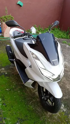Moto PCX 2025 - NOVA - Apenas 2.000k rodado